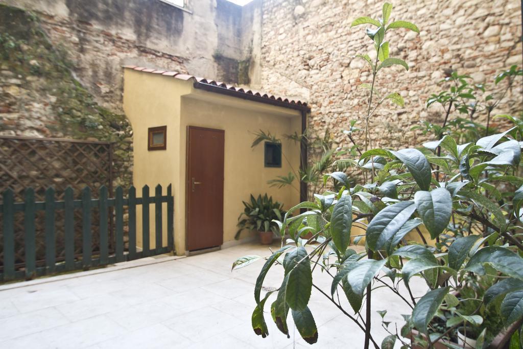 Cortiletto Apartment Verona Ruang foto